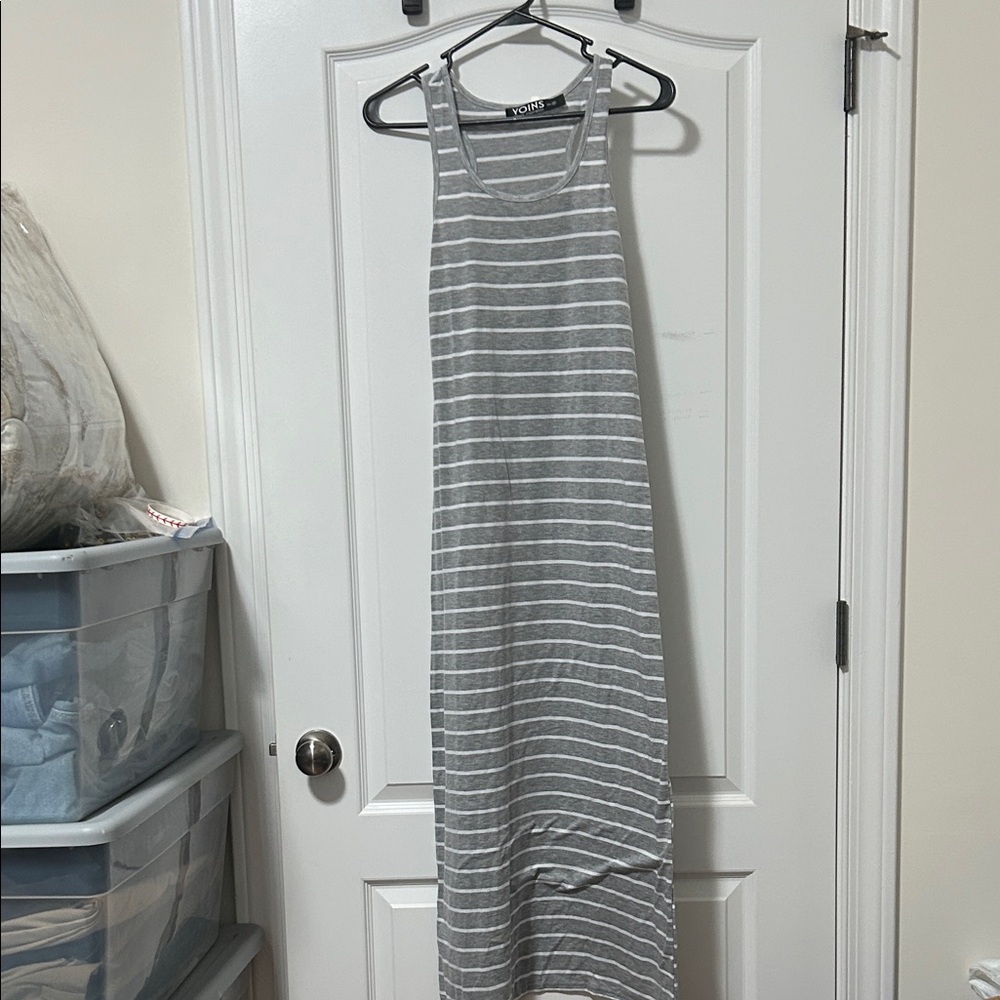 YOINS Gray and White Striped Maxi Dress